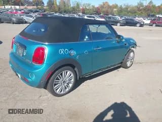 ✅ 2018 MINI Convertible Cooper S • VIN: WMWWG9C57J3C82672 • Лот: 43510390. Опубликован ранее на IAAI с пробегом 75 124 миль. Бесплатный доступ к архиву аукционных продаж из США и подробный отчёт об истории автомобиля на DreamBid. Изображение 4.