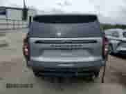 2024 Chevrolet Suburban Z71 z VIN 1GNSKDKD0RR196015, wystawiony jako Copart lot #81410475 z przebiegiem 16 358 mil mil oraz Szkoda całkowita • Salvage title. Historia ofert i sprzedaży dostępna na DreamBid. Obrazek 6.