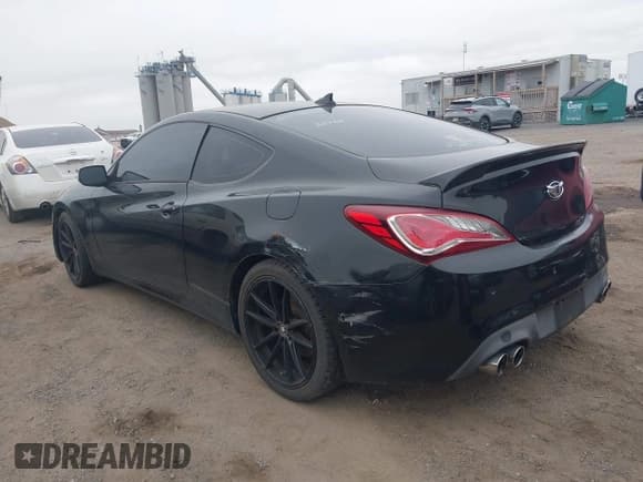 ✅ 2013 Hyundai Genesis Coupe R-Spec • VIN: KMHHU6KJ0DU105695 • Lot: 42605527. Wystawiony na IAAI z przebiegiem 115 875 mil. Bezpłatny archiwum sprzedaży aukcyjnych z USA i szczegółowy raport historii pojazdu na DreamBid. Zdjęcie 3.