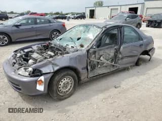 ✅ 1995 Honda Civic DX • VIN: JHMEG8644SS003175 • Lot: 66848864. Listed on Copart with 177,645 mi. Free auction sales archive from the USA and detailed vehicle history report at DreamBid. Image 1.