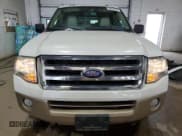 ✅ 2013 Ford Expedition Max XLT • VIN: 1FMJK1J53DEF64275 • Lot: 66959275. Wystawiony na Copart z przebiegiem 145 030 mil. Bezpłatny archiwum sprzedaży aukcyjnych z USA i szczegółowy raport historii pojazdu na DreamBid. Zdjęcie 5.
