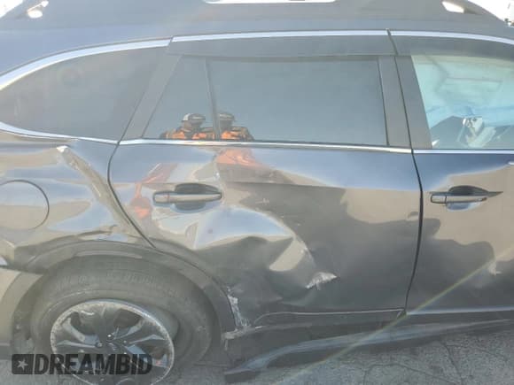 ✅ 2022 Subaru Outback Onyx XT • VIN: 4S4BTGLD5N3245773 • Лот: 82171255. Опубликован ранее на Copart с пробегом 38 831 миль. Бесплатный доступ к архиву аукционных продаж из США и подробный отчёт об истории автомобиля на DreamBid. Изображение 10.