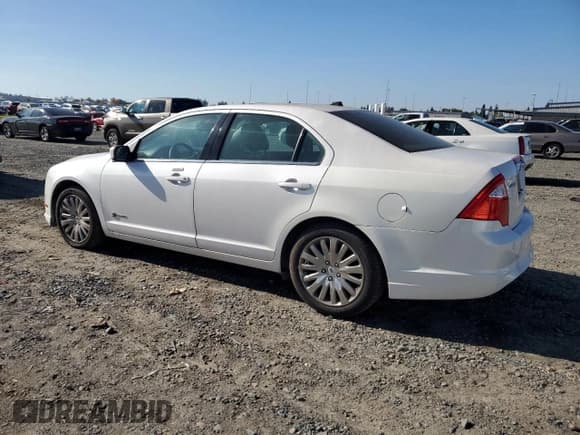 ✅ 2010 Ford Fusion Hybrid • VIN: 3FADP0L3XAR344428 • Lot: 92108485. Wystawiony na Copart z przebiegiem 175 446 mil. Bezpłatny archiwum sprzedaży aukcyjnych z USA i szczegółowy raport historii pojazdu na DreamBid. Zdjęcie 2.