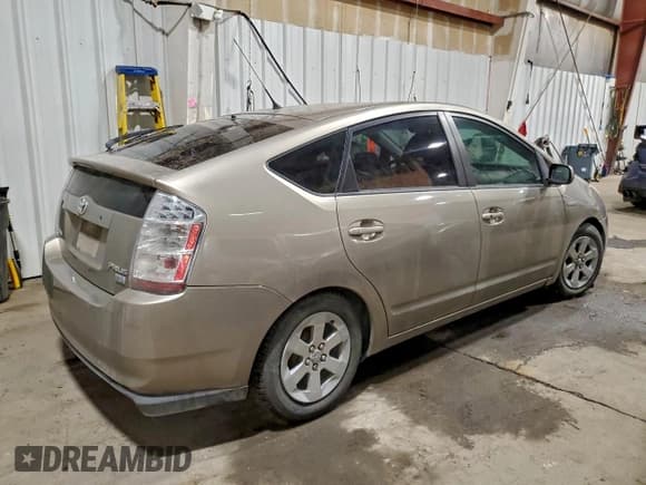 ✅ 2008 Toyota Prius • VIN: JTDKB20U683445337 • Lot: 95075495. Listed on Copart with Not provided. Free auction sales archive from the USA and detailed vehicle history report at DreamBid. Image 3.