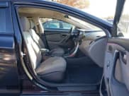 ✅ 2013 Hyundai Elantra Limited • VIN: KMHDH4AE5DU796122 • Лот: 43620255. Опубликован ранее на IAAI с пробегом 116 281 миль. Бесплатный доступ к архиву аукционных продаж из США и подробный отчёт об истории автомобиля на DreamBid. Изображение 5.