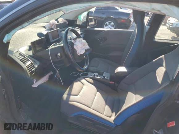 ✅ 2020 BMW i3 • VIN: WBY8P4C01L7G72860 • Lot: 70671044. Listed on Copart with Not provided. Free auction sales archive from the USA and detailed vehicle history report at DreamBid. Image 7.