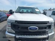 ✅ 2022 Ford F-250 XL • VIN: 1FT7W2BT5NEC17344 • Lot: 41756544. Wystawiony na IAAI z przebiegiem 76 880 mil. Bezpłatny archiwum sprzedaży aukcyjnych z USA i szczegółowy raport historii pojazdu na DreamBid. Zdjęcie 12.