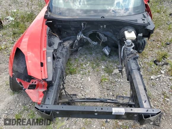 2016 Chevrolet Corvette 1LT с VIN 1G1YB2D74G5109129, выставлен на аукционе Copart как лот 59840144 с пробегом Не указан миль и На запчасти • Non repairable. История ставок и продаж доступна на DreamBid. Изображение 11.