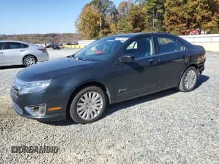 ✅ 2010 Ford Fusion Hybrid • VIN: 3FADP0L36AR386952 • Lot: 91677825. Wystawiony na Copart z przebiegiem 95 305 mil. Bezpłatny archiwum sprzedaży aukcyjnych z USA i szczegółowy raport historii pojazdu na DreamBid. Zdjęcie 1.