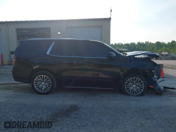 ✅ 2023 Chevrolet Tahoe LS • VIN: 1GNSCMKD4PR126639 • Lot: 42590229. Listed on IAAI with 37,080 mi. Free auction sales archive from the USA and detailed vehicle history report at DreamBid. Image 13.