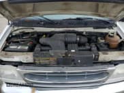 ✅ 2001 Ford Econoline Passenger XL • VIN: 1FBSS31L61HB18140 • Lot: 71045715. Wystawiony na Copart z przebiegiem 155 628 mil. Bezpłatny archiwum sprzedaży aukcyjnych z USA i szczegółowy raport historii pojazdu na DreamBid. Zdjęcie 12.