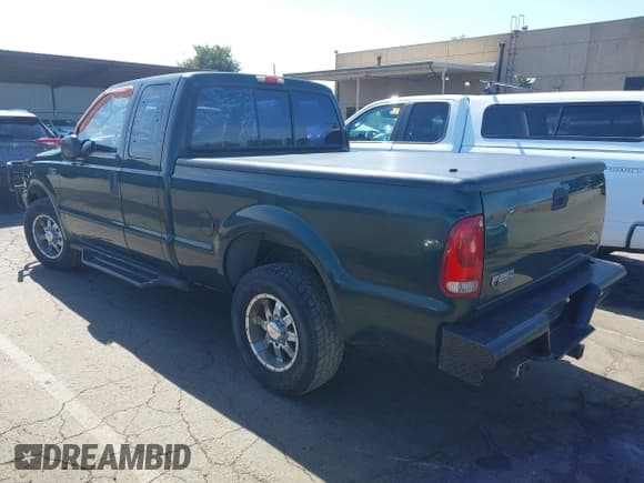 ✅ 2003 Ford F-250 XL • VIN: 1FTNX20L33EC88739 • Lot: 42293415. Listed on IAAI with 163,159 mi. Free auction sales archive from the USA and detailed vehicle history report at DreamBid. Image 3.
