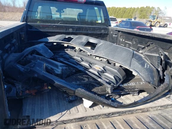 ✅ 2023 Chevrolet Silverado 1500 Work Truck • VIN: 1GCRDAEK1PZ231054 • Lot: 41796877. Wystawiony na IAAI z przebiegiem 34 206 mil. Bezpłatny archiwum sprzedaży aukcyjnych z USA i szczegółowy raport historii pojazdu na DreamBid. Zdjęcie 12.