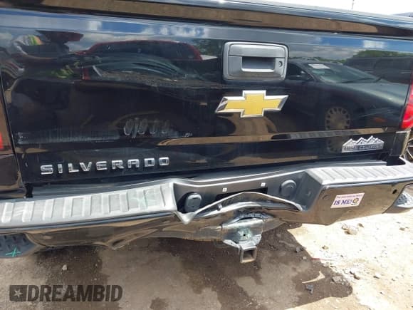 ✅ 2015 Chevrolet Silverado 1500 High Country • VIN: 3GCUKTEJ8FG188415 • Лот: 42199905. Опубликован ранее на IAAI с пробегом 116 050 миль. Бесплатный доступ к архиву аукционных продаж из США и подробный отчёт об истории автомобиля на DreamBid. Изображение 6.