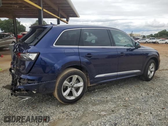 ✅ 2022 Audi Q7 Premium • VIN: WA1AXBF75ND015989 • Lot: 73228854. Listed on Copart with 23,452 mi. Free auction sales archive from the USA and detailed vehicle history report at DreamBid. Image 3.
