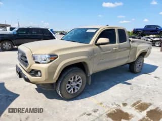 ✅ 2016 Toyota Tacoma TRD Sport • VIN: 5TFRZ5CN6GX011958 • Lot: 85692705. Listed on Copart with 86,664 mi. Free auction sales archive from the USA and detailed vehicle history report at DreamBid. Image 1.