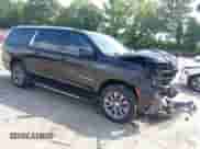 2024 Chevrolet Suburban LT z VIN 1GNSCCKD7RR413440, wystawiony jako IAAI lot #42604040 z przebiegiem 29 976 mil mil oraz . Historia ofert i sprzedaży dostępna na DreamBid. Obrazek 1.