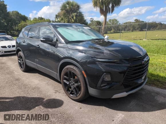2019 Chevrolet Blazer z VIN 3GNKBDRS8KS680571, wystawiony jako Copart lot #74875614 z przebiegiem Nie podano mil oraz Nie do naprawy • Non repairable. Historia ofert i sprzedaży dostępna na DreamBid. Obrazek 4.