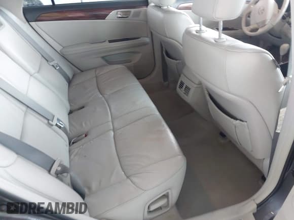 ✅ 2009 Toyota Avalon XL • VIN: 4T1BK36B99U346448 • Lot: 42609657. Wystawiony na IAAI z przebiegiem Nie podano. Bezpłatny archiwum sprzedaży aukcyjnych z USA i szczegółowy raport historii pojazdu na DreamBid. Zdjęcie 8.