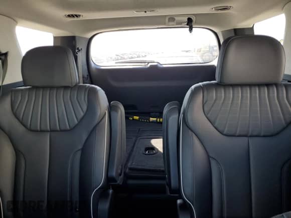 2023 Hyundai Palisade Limited с VIN KM8R5DGE6PU493733, выставлен на аукционе Copart как лот 72917984 с пробегом 13 553 миль миль и Списание • Salvage title. История ставок и продаж доступна на DreamBid. Изображение 10.