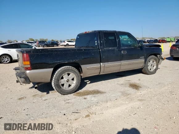 ✅ 2002 Chevrolet Silverado 1500 LS • VIN: 2GCEC19V521162926 • Лот: 91719365. Опубликован ранее на Copart с пробегом 285 894 миль. Бесплатный доступ к архиву аукционных продаж из США и подробный отчёт об истории автомобиля на DreamBid. Изображение 3.