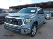 ✅ 2020 Toyota Tundra SR5 • VIN: 5TFDY5F18LX880044 • Lot: 43378688. Listed on IAAI with 156,314 mi. Free auction sales archive from the USA and detailed vehicle history report at DreamBid. Image 2.
