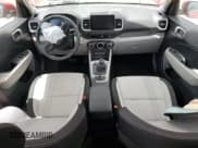 ✅ 2025 Hyundai Venue SEL • VIN: KMHRC8A31SU355773 • Lot: 56939245. Listed on Copart with 7,089 mi. Free auction sales archive from the USA and detailed vehicle history report at DreamBid. Image 8.