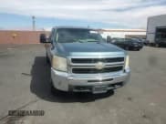 ✅ 2007 Chevrolet Silverado 2500HD Work Truck • VIN: 1GCHC29KX7E572863 • Лот: 83751895. Опубликован ранее на Copart с пробегом 112 196 миль. Бесплатный доступ к архиву аукционных продаж из США и подробный отчёт об истории автомобиля на DreamBid. Изображение 13.