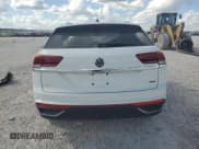 ✅ 2023 Volkswagen Atlas SE • VIN: 1V2KC2CA8PC220526 • Lot: 71873934. Listed on Copart with 13,073 mi. Free auction sales archive from the USA and detailed vehicle history report at DreamBid. Image 6.