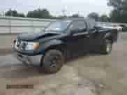 2015 Nissan Frontier S z VIN 1N6BD0CT6FN747906, wystawiony jako Copart lot #66949015 z przebiegiem Nie podano mil oraz Szkoda całkowita • Salvage title. Historia ofert i sprzedaży dostępna na DreamBid. Obrazek 1.
