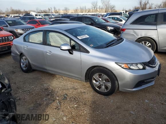 ✅ 2013 Honda Civic LX • VIN: 19XFB2F56DE015280 • Lot: 79644193. Listed on Copart with 57,161 mi. Free auction sales archive from the USA and detailed vehicle history report at DreamBid. Image 4.