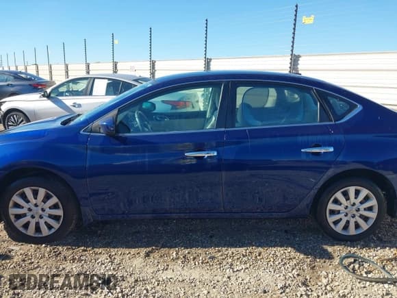 ✅ 2017 Nissan Sentra SV • VIN: 3N1AB7AP4HY231555 • Лот: 43601918. Опубликован ранее на IAAI с пробегом 113 539 миль. Бесплатный доступ к архиву аукционных продаж из США и подробный отчёт об истории автомобиля на DreamBid. Изображение 14.