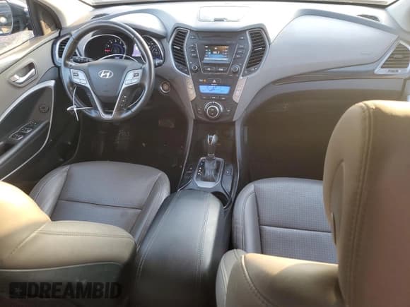 ✅ 2016 Hyundai Santa Fe • VIN: 5XYZUDLB8GG374957 • Лот: 80582773. Опубликован ранее на Copart с пробегом 78 235 миль. Бесплатный доступ к архиву аукционных продаж из США и подробный отчёт об истории автомобиля на DreamBid. Изображение 8.