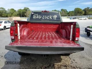 ✅ 2010 Dodge 1500 SLT • VIN: 1D7RV1CT5AS208066 • Lot: 48252135. Wystawiony na Copart z przebiegiem Nie podano. Bezpłatny archiwum sprzedaży aukcyjnych z USA i szczegółowy raport historii pojazdu na DreamBid. Zdjęcie 6.