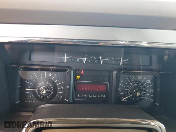 ✅ 2007 Lincoln Navigator • VIN: 5LMFU27517LJ15817 • Lot: 86484375. Wystawiony na Copart z przebiegiem 110 844 mil. Bezpłatny archiwum sprzedaży aukcyjnych z USA i szczegółowy raport historii pojazdu na DreamBid. Zdjęcie 9.