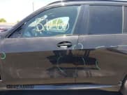 ✅ 2020 BMW X5 sDrive40i • VIN: 5UXCR4C05L9B38334 • Lot: 42537260. Wystawiony na IAAI z przebiegiem 54 703 mil. Bezpłatny archiwum sprzedaży aukcyjnych z USA i szczegółowy raport historii pojazdu na DreamBid. Zdjęcie 15.