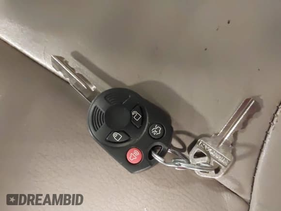 ✅ 2012 Ford Fusion SEL • VIN: 3FAHP0JAXCR268859 • Лот: 42319861. Опубликован ранее на IAAI с пробегом 158 252 миль. Бесплатный доступ к архиву аукционных продаж из США и подробный отчёт об истории автомобиля на DreamBid. Изображение 11.