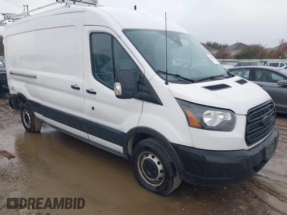 ✅ 2017 Ford Transit • VIN: 1FTYR2CMXHKB02635 • Лот: 41467146. Опубликован ранее на IAAI с пробегом 68 047 миль. Бесплатный доступ к архиву аукционных продаж из США и подробный отчёт об истории автомобиля на DreamBid. Изображение 1.