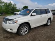 ✅ 2009 Toyota Highlander Limited • VIN: JTEEW44AX92030327 • Лот: 66913725. Опубликован ранее на Copart с пробегом 157 467 миль. Бесплатный доступ к архиву аукционных продаж из США и подробный отчёт об истории автомобиля на DreamBid. Изображение 1.
