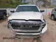 2019 Ram 1500 Limited z VIN 1C6SRFPT2KN508369, wystawiony jako IAAI lot #42187146 z przebiegiem 80 498 mil mil oraz . Historia ofert i sprzedaży dostępna na DreamBid. Obrazek 12.