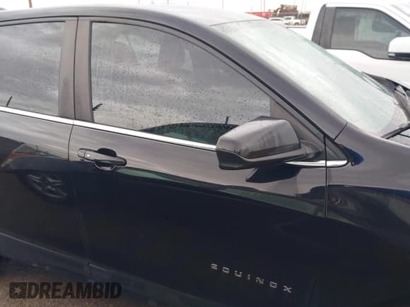 ✅ 2022 Chevrolet Equinox LT • VIN: 3GNAXUEV4NL310455 • Lot: 43375662. Listed on IAAI with 31,475 mi. Free auction sales archive from the USA and detailed vehicle history report at DreamBid. Image 14.