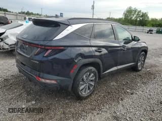 ✅ 2022 Hyundai Tucson Blue • VIN: KM8JBCA10NU060203 • Lot: 51222394. Wystawiony na Copart z przebiegiem 60 600 mil. Bezpłatny archiwum sprzedaży aukcyjnych z USA i szczegółowy raport historii pojazdu na DreamBid. Zdjęcie 3.