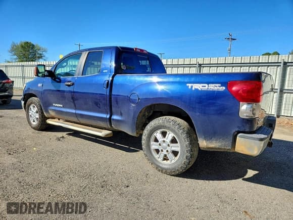 ✅ 2007 Toyota Tundra SR5 • VIN: 5TFRV54117X003807 • Lot: 94880665. Listed on Copart with 214,276 mi. Free auction sales archive from the USA and detailed vehicle history report at DreamBid. Image 2.