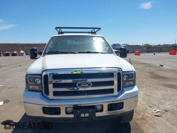 ✅ 2006 Ford F-250 XL • VIN: 1FTSX21PX6ED38268 • Lot: 42801879. Listed on IAAI with 228,090 mi. Free auction sales archive from the USA and detailed vehicle history report at DreamBid. Image 12.