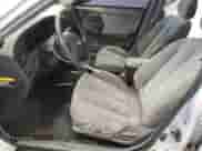 2004 Hyundai Elantra GLS с VIN KMHDN46D54U730968, выставлен на аукционе Copart как лот 76198184 с пробегом 137 907 миль миль и Списание • Salvage title. История ставок и продаж доступна на DreamBid. Изображение 7.