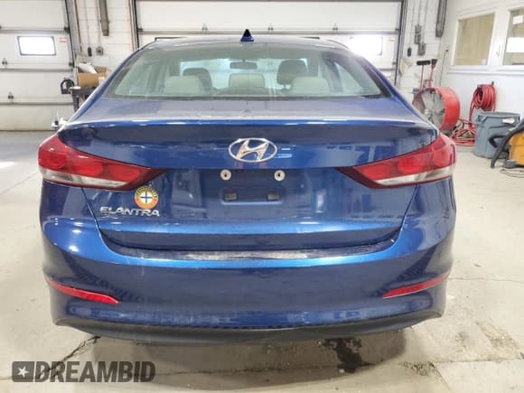 ✅ 2018 Hyundai Elantra Limited • VIN: 5NPD84LF1JH370976 • Lot: 90398525. Wystawiony na Copart z przebiegiem 84 689 mil. Bezpłatny archiwum sprzedaży aukcyjnych z USA i szczegółowy raport historii pojazdu na DreamBid. Zdjęcie 6.