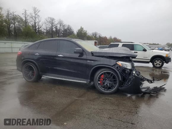 ✅ 2016 Mercedes-Benz GLE 63 S AMG • VIN: 4JGED7FB5GA033281 • Lot: 86123765. Wystawiony na Copart z przebiegiem 83 228 mil. Bezpłatny archiwum sprzedaży aukcyjnych z USA i szczegółowy raport historii pojazdu na DreamBid. Zdjęcie 4.