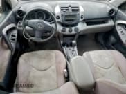 ✅ 2008 Toyota RAV4 • VIN: JTMZD33V086062530 • Лот: 94996155. Опубликован ранее на Copart с пробегом 272 464 миль. Бесплатный доступ к архиву аукционных продаж из США и подробный отчёт об истории автомобиля на DreamBid. Изображение 8.