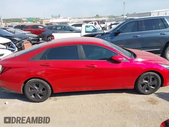 2023 Hyundai Elantra SEL z VIN 5NPLM4AG7PH105040, wystawiony jako IAAI lot #43297799 z przebiegiem 43 535 mil mil oraz . Historia ofert i sprzedaży dostępna na DreamBid. Obrazek 13.