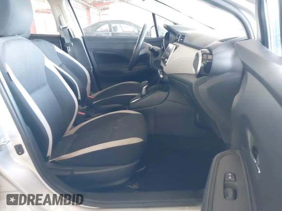 ✅ 2021 Nissan Versa SV • VIN: 3N1CN8EV9ML868088 • Lot: 43041690. Listed on IAAI with 88,057 mi. Free auction sales archive from the USA and detailed vehicle history report at DreamBid. Image 5.